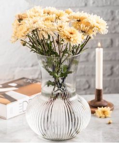 گلدان شیشه ای ساده